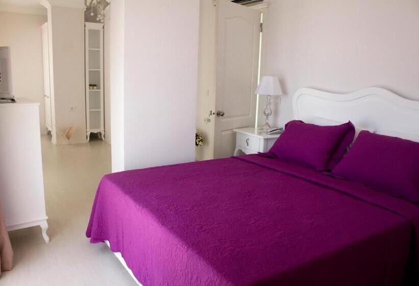 ホテル Lara Ilica