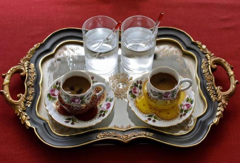 ホテル Lara Ilica