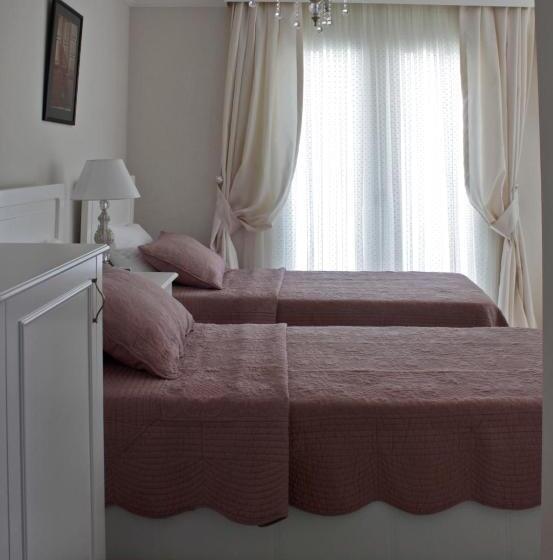 ホテル Lara Ilica