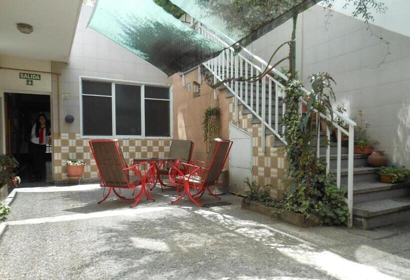 호텔 Patricias 381