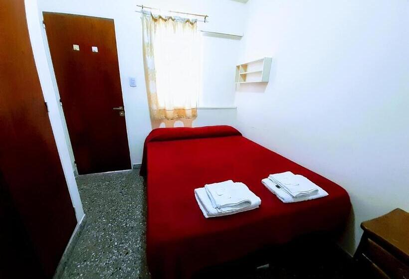 호텔 Patricias 381