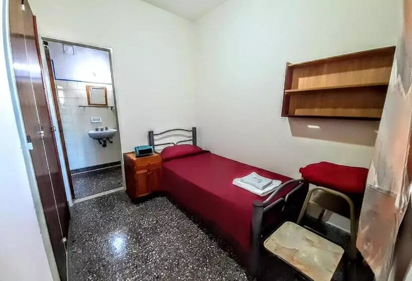 هتل Patricias 381