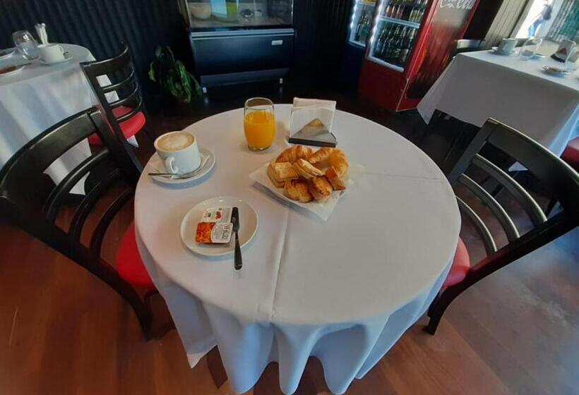 호텔 Patricias 381