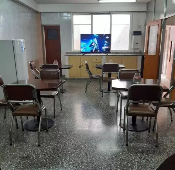 هتل Patricias 381