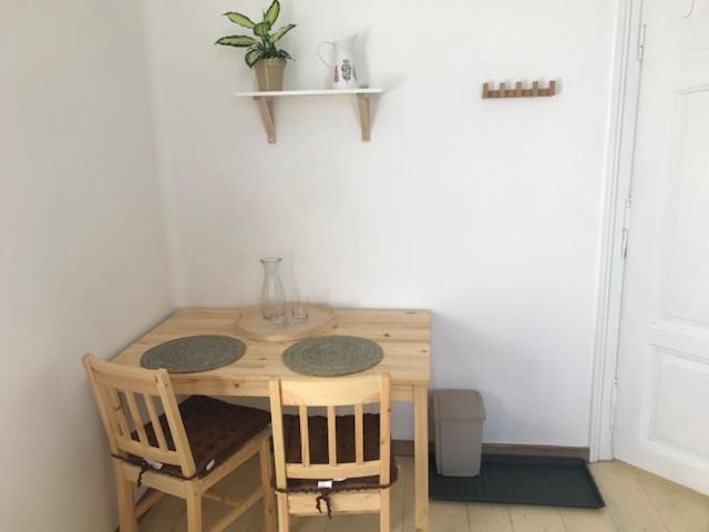 فندق Penzion Vila E Landisch