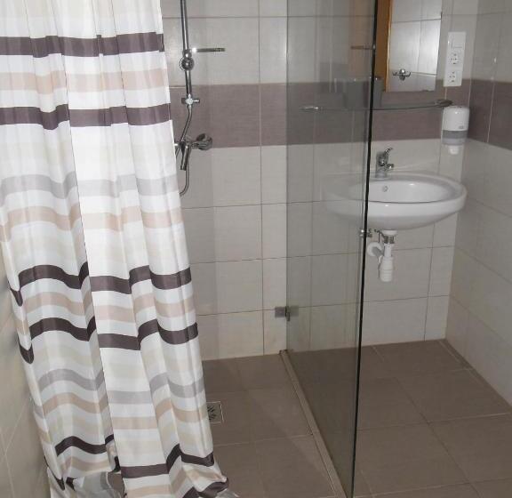 פנסיון Attila Vendégház Tápiószentmárton