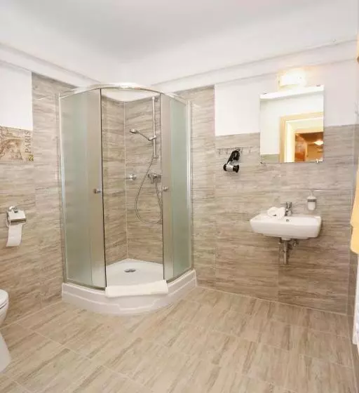 پانسیون Mezzo Budapest