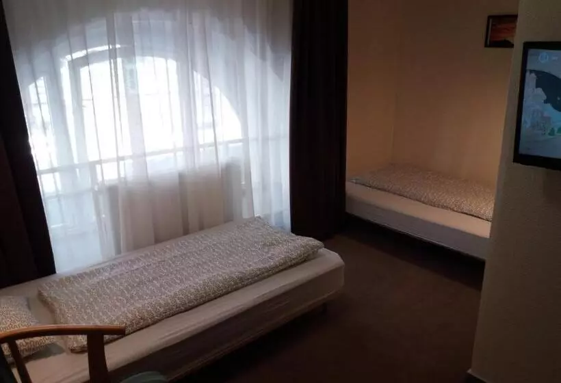 پانسیون Mezzo Budapest