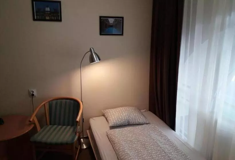 پانسیون Mezzo Budapest