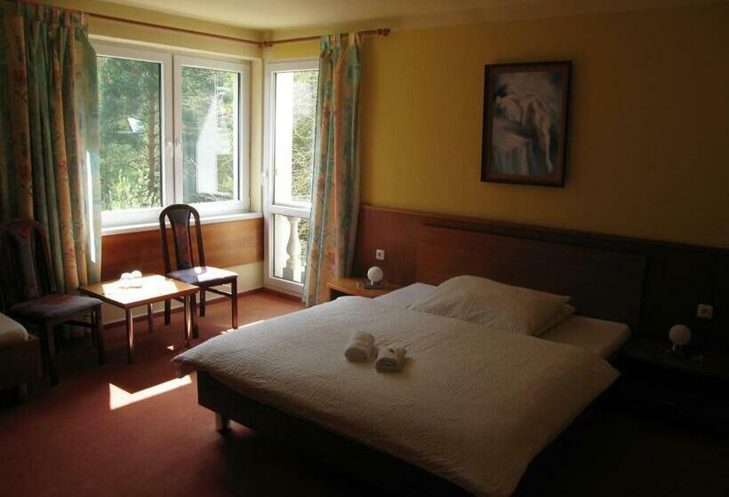 Majatalo Penzion Lázeňský Dům