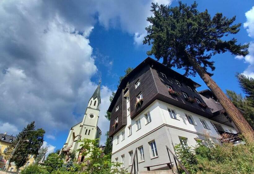 بنسيون Penzion Sola Fide