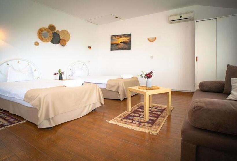 پانسیون Vila Primavera