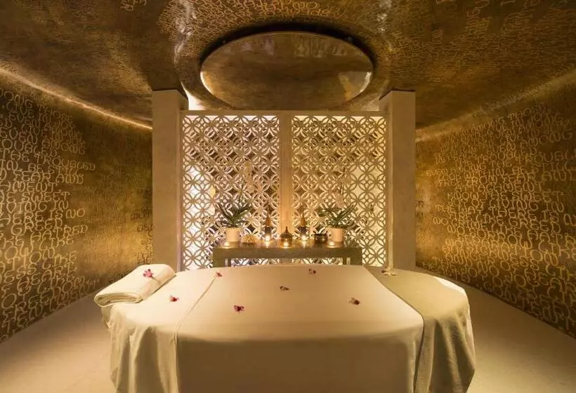 Lomakeskus Iniala Beach House