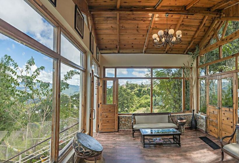 Hotel Echor  Yak And Yeti Ranikhet