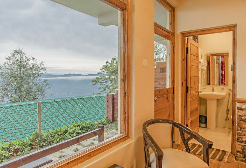 Hotel Echor  Yak And Yeti Ranikhet