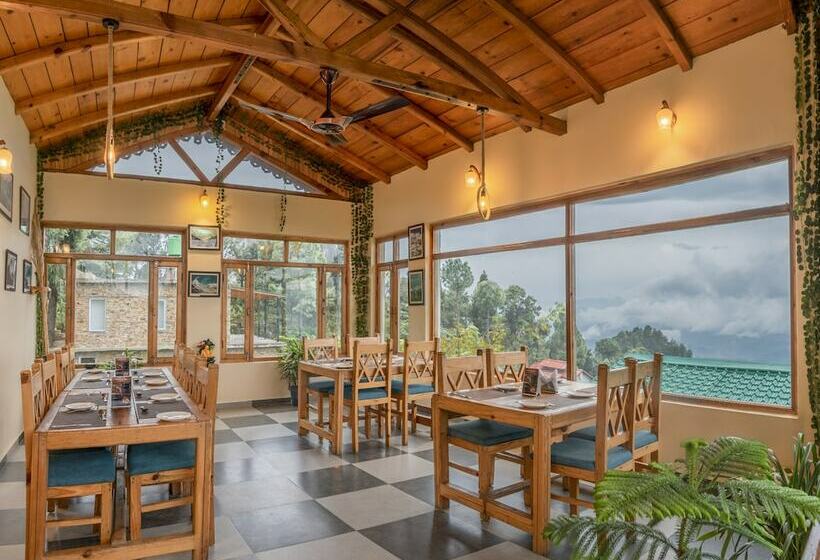 Hotel Echor  Yak And Yeti Ranikhet