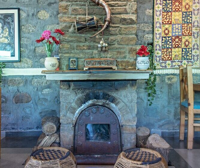 Hotel Echor  Yak And Yeti Ranikhet