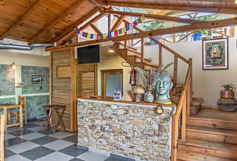 Hotel Echor  Yak And Yeti Ranikhet