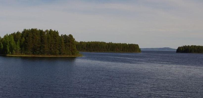 בית מלון כפרי Gesunda Gården