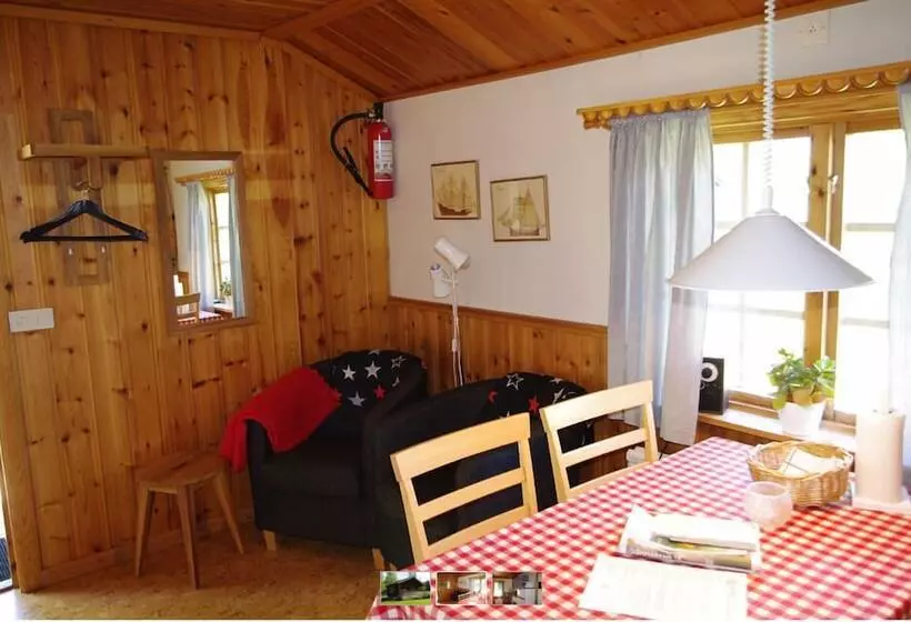 Hotelli Gesunda Gården