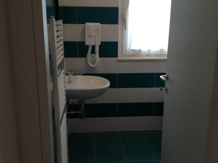 בית מלון כפרי Settibi