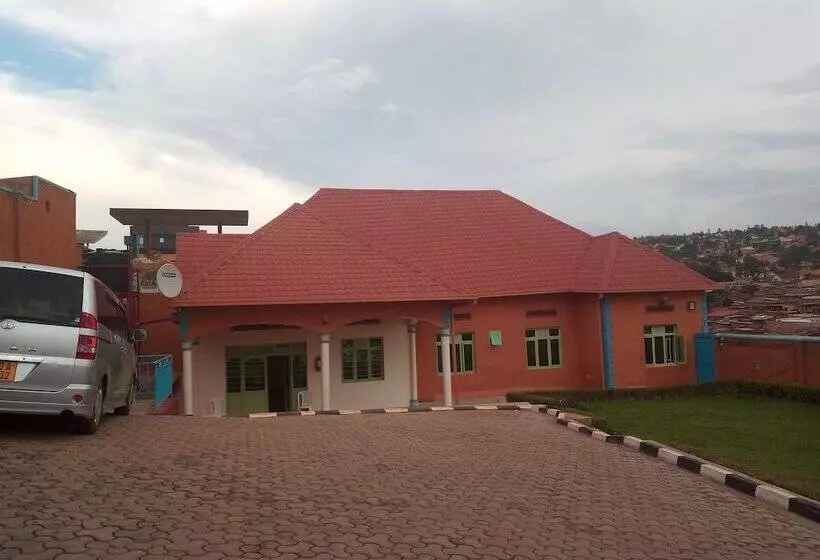 هتل Steclem Bed And Breakfast