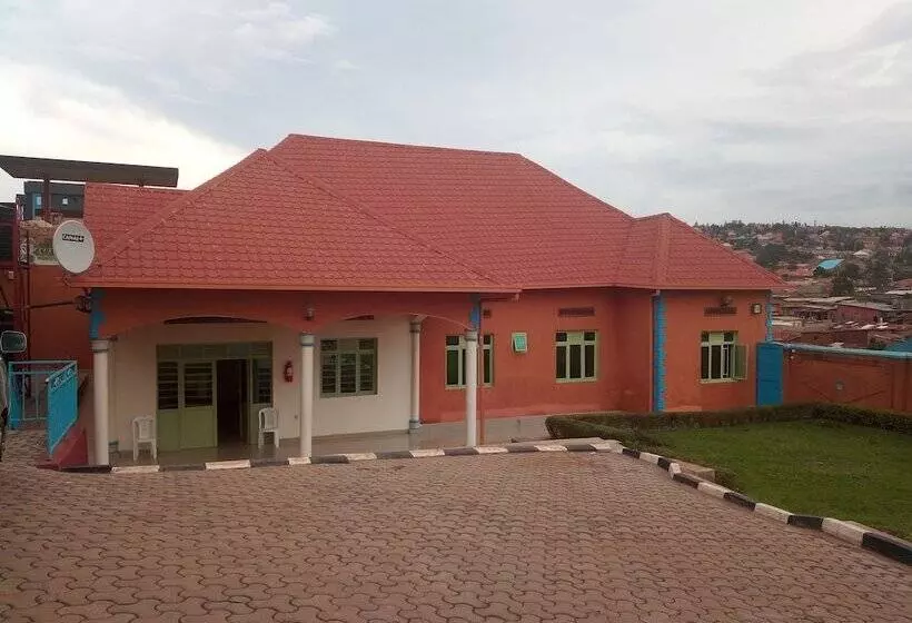 هتل Steclem Bed And Breakfast