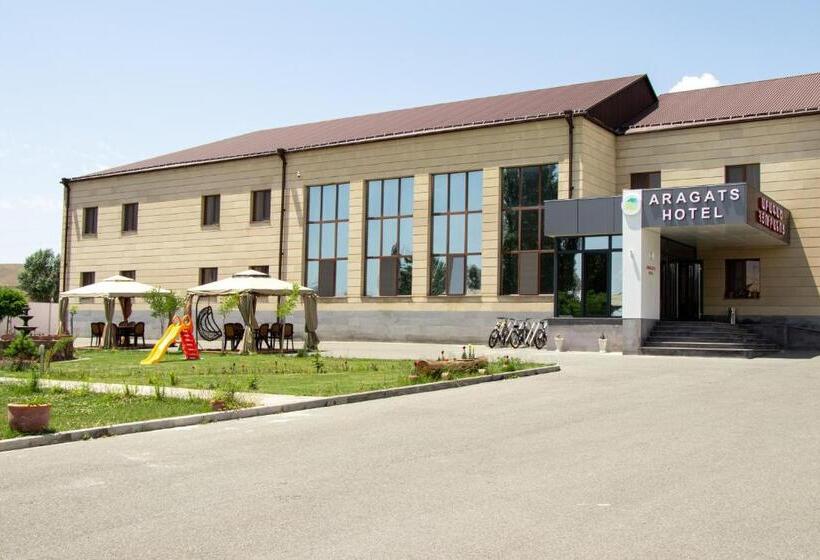 هتل Aragats