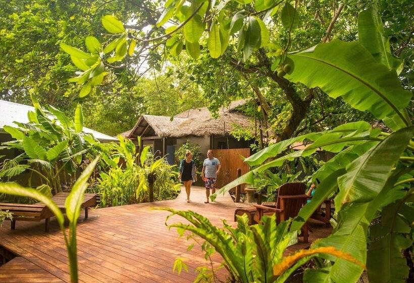 בית מלון כפרי Barrier Beach Resort