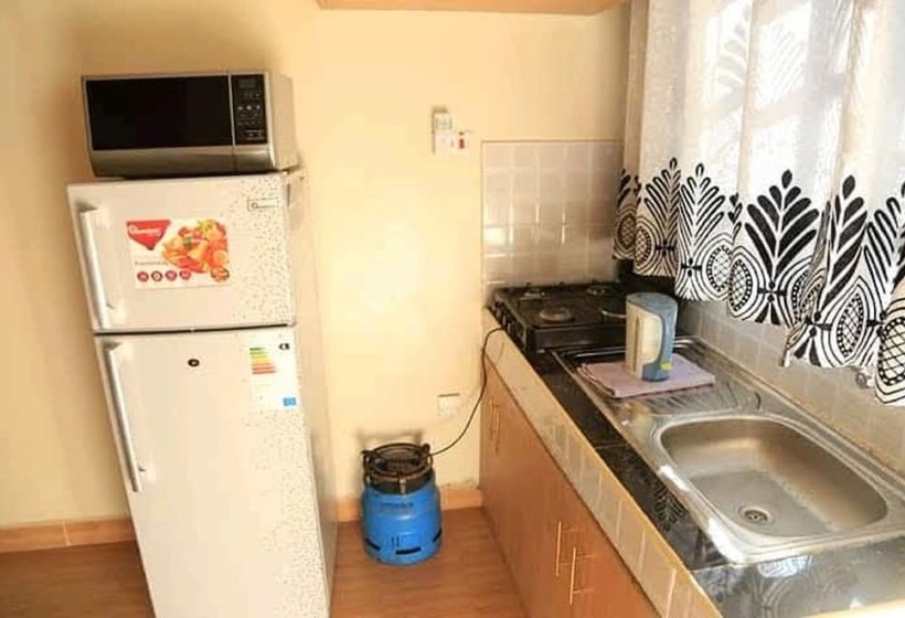 هتل Chetambe Executive Studio