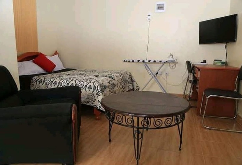 هتل Chetambe Executive Studio