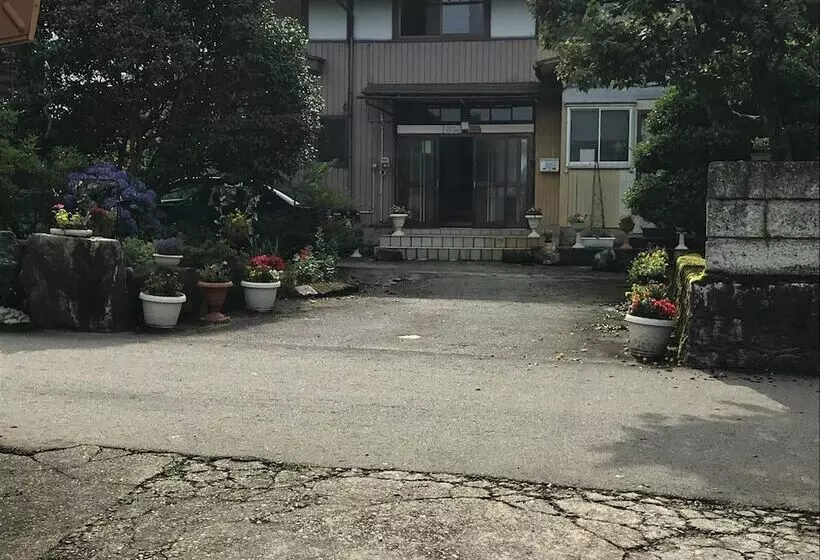 Hotelli Kizuna No Ie