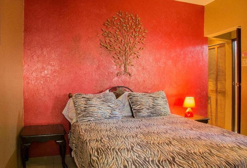 هتل One32 Guest House