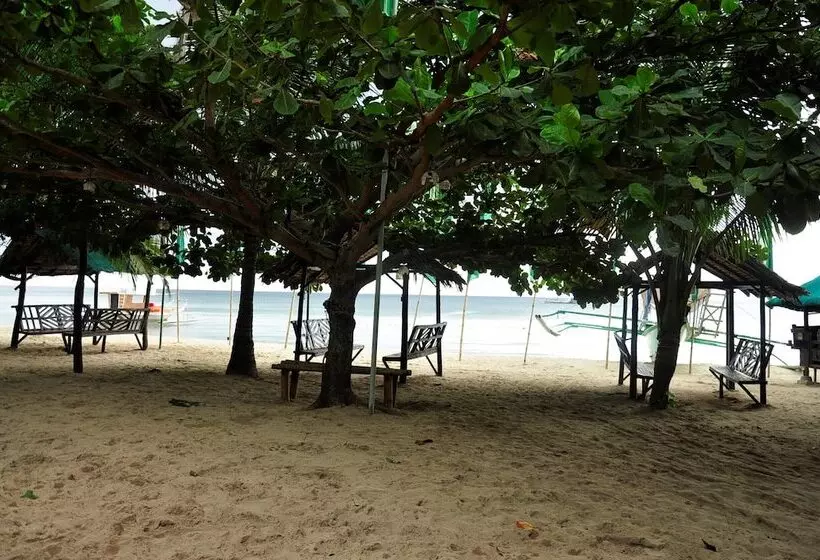 Hotelli Paseo Verde Beach Resort