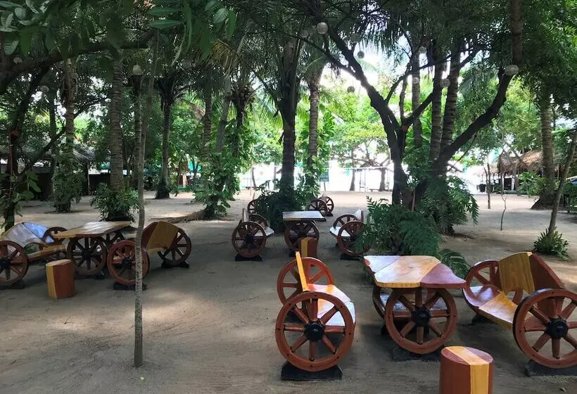 Hotelli Paseo Verde Beach Resort