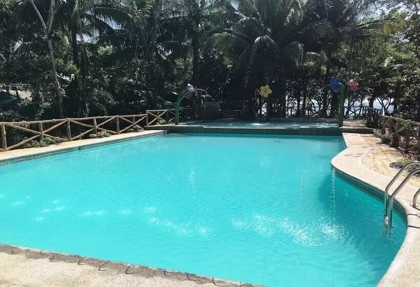 Hotelli Paseo Verde Beach Resort