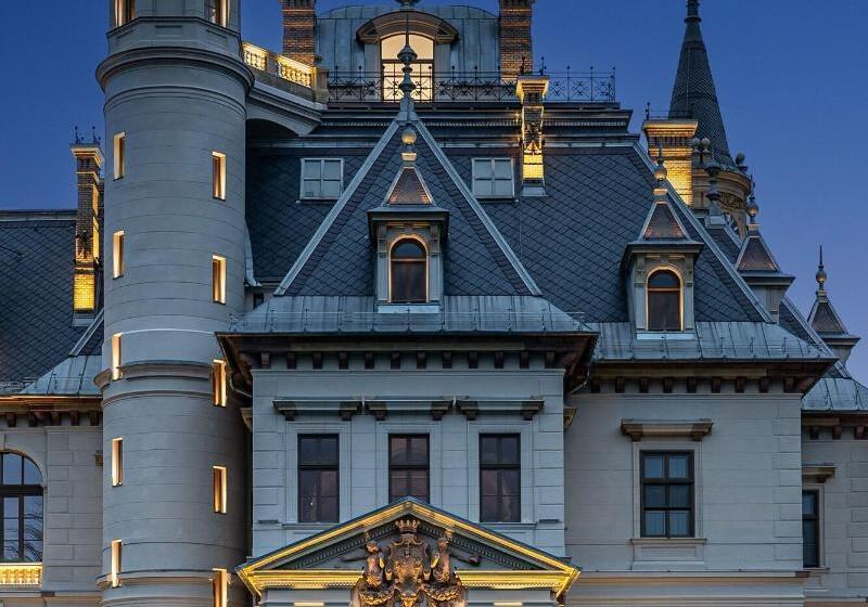 ホテル Botaniq Castle Of Tura