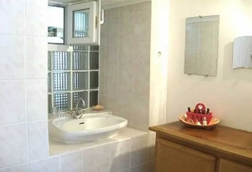 Hotelli Chambre D Hôtes Myosotis