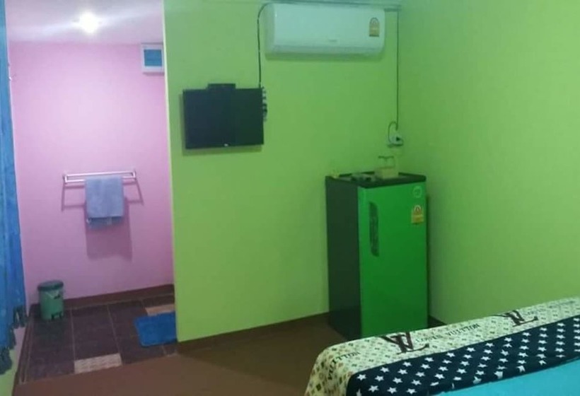 Szálloda Chomnok Chommai Resort