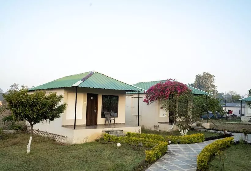 Hotelli Greenscape By Beyond Stay Madhai