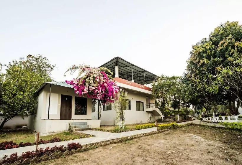 Hotelli Greenscape By Beyond Stay Madhai