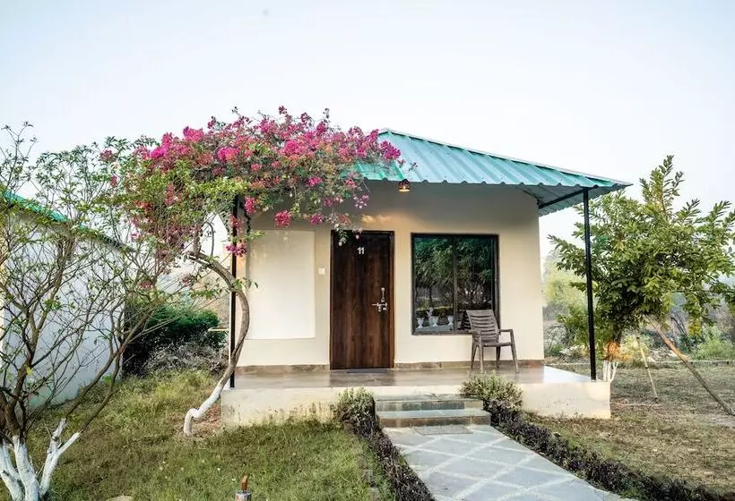 Hotelli Greenscape By Beyond Stay Madhai