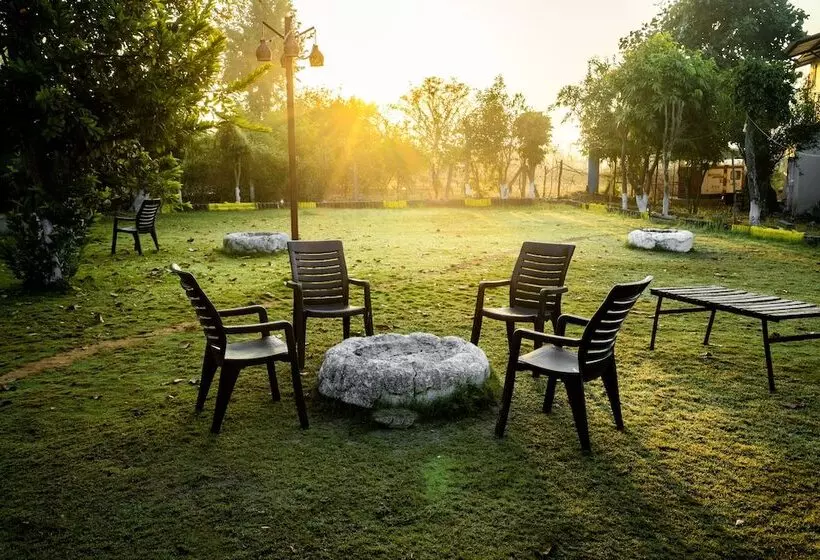 Hotelli Greenscape By Beyond Stay Madhai