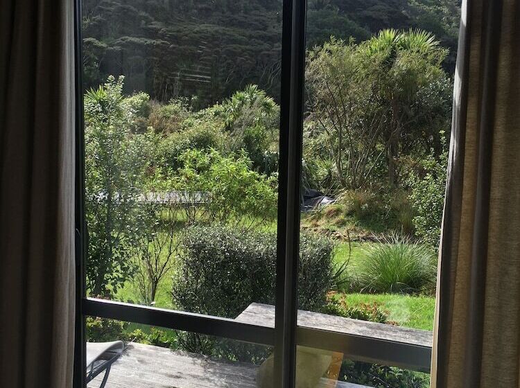 酒店 Piha Beachstay Accommodation