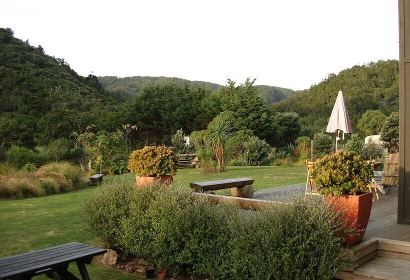 酒店 Piha Beachstay Accommodation