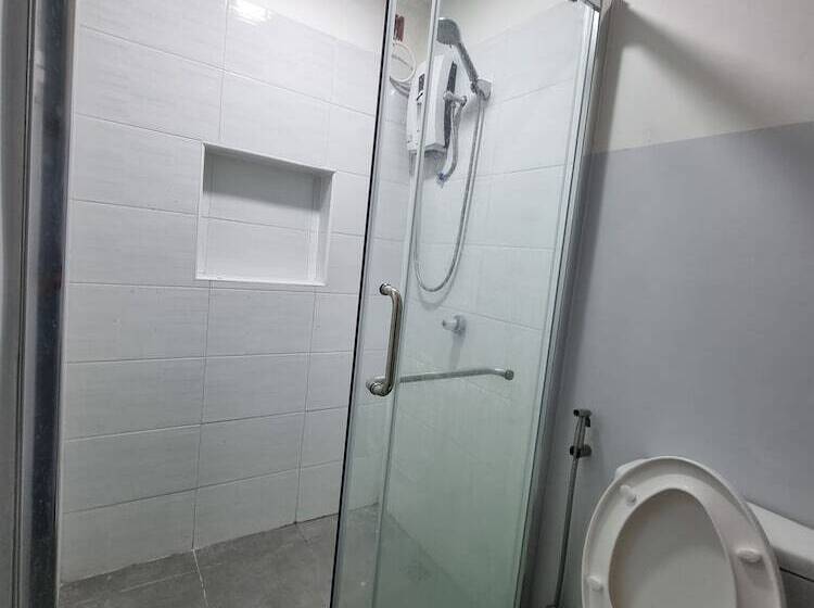 Yemaya De Laiya Powered By Cocotel