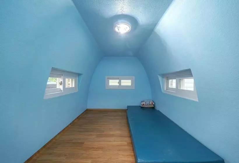 Hotelli Goseong Jjun Camping Pension