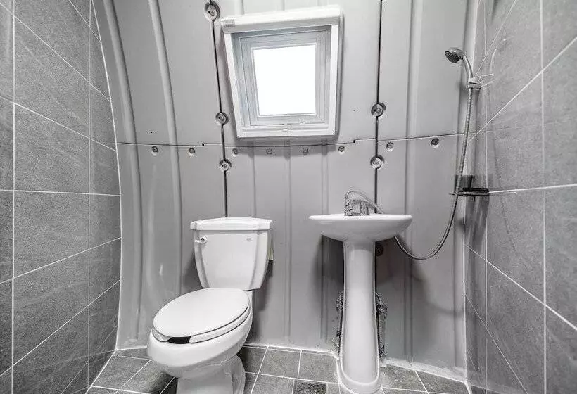 Hotelli Goseong Jjun Camping Pension