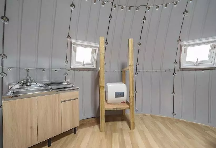 Hotelli Goseong Jjun Camping Pension