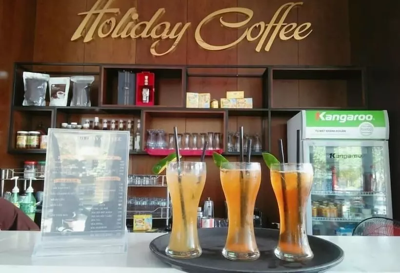هتل Holiday Cua Lo